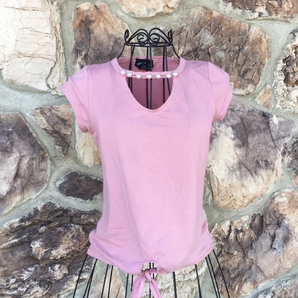 Girls cut out shirt with. Faux pearl neck